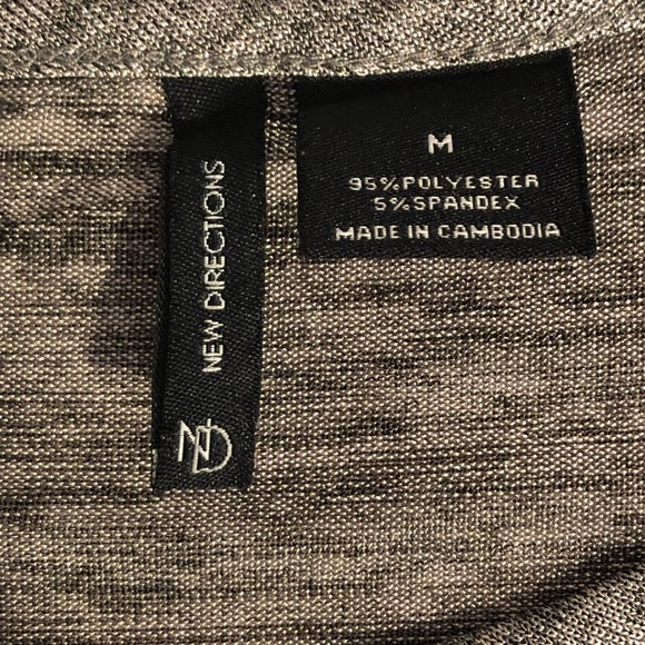 Women’s Gray Pullover Top with Metal Stud Trim, Size Medium - Picture 8 of 8